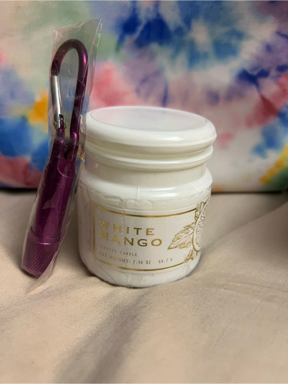 NEW🔦Mini Portable Clip Flashlight & 🕯️ White Mango Candle